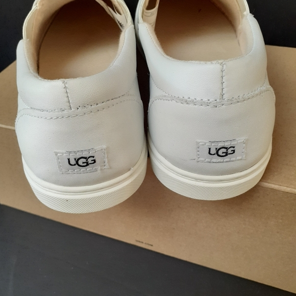 SALE! New UGG Kitlyn Leather Sneakers sz 10 - Picture 5 of 9